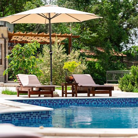Sunset & Sunrise Villas In Stanisici-Two Villas With Common Pool Budva Exterior foto