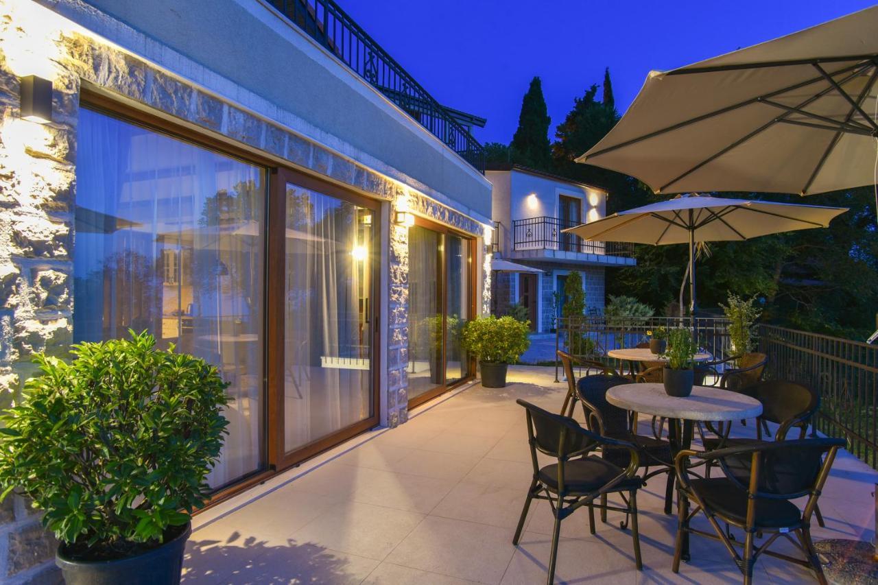 Sunset & Sunrise Villas In Stanisici-Two Villas With Common Pool Budva Exterior foto