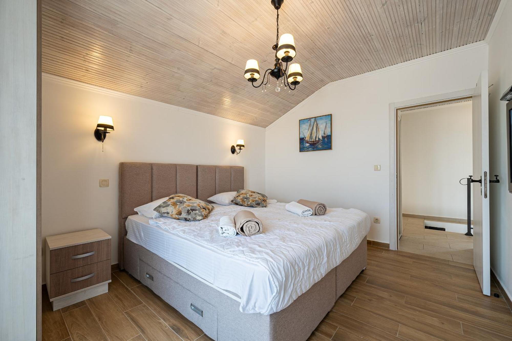 Sunset & Sunrise Villas In Stanisici-Two Villas With Common Pool Budva Exterior foto
